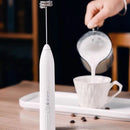 Batedor Elétrico Portátil – Mixer 2 em 1 para Bebidas, Café e Clara de Ovo